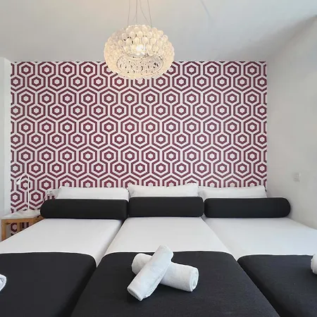 U-nique Pellaires Apartment Barcelona